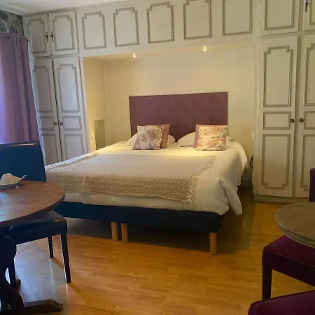 Les Moulins Du Duc Hotel 4*